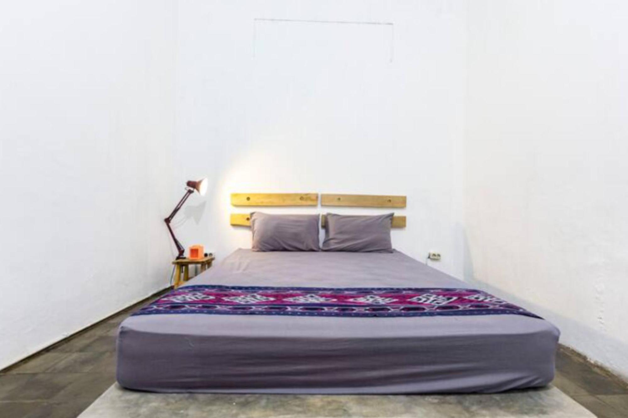 Yogyakarta Bnb Malioboro חדר תמונה